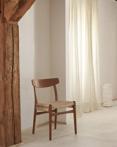CH23 Walnut - CARL HANSEN