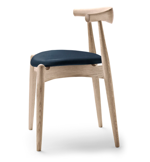 CH20 Elbow Chair Oak Soap - CARL HANSEN