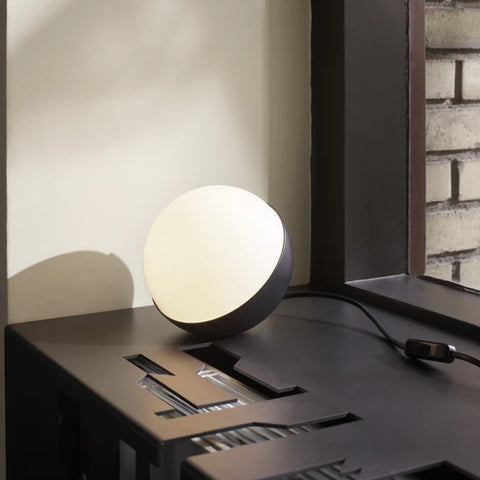 VL Studio Medium - LOUIS POULSEN