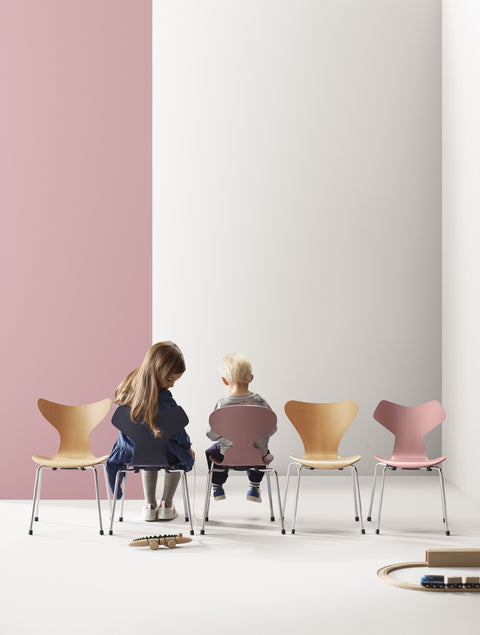 Grand Prix Children's Chair oregon pine - FRITZ HANSEN