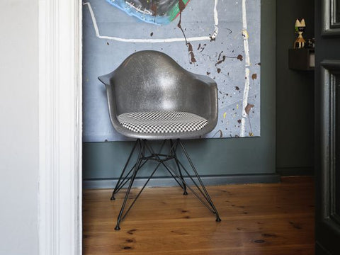 DAW Eames Fiberglass Armchair - VITRA
