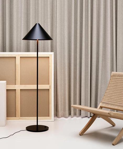 Keglen Floor Lamp White - LOUIS POULSEN