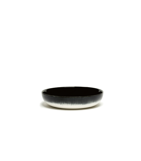 Dé Tableware Deep plate M white/black variation B - SERAX