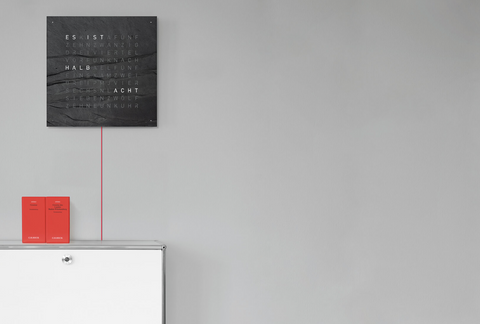Qlocktwo Classic Metamorphite - QLOCKTWO
