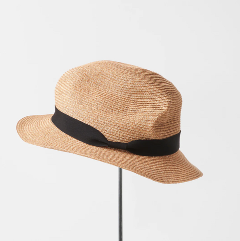 Boxed Hat 4,5 cm Brim Black - MATURE