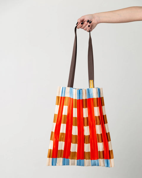 Satin pleated bag Marsala - MULTITUDES