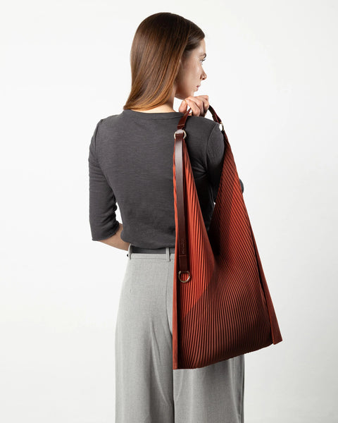 Pleated Y Bag Angelina + Pouch - MULTITUDES