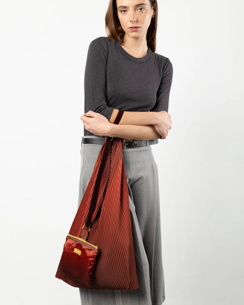 Pleated Y Bag Angelina + Pouch - MULTITUDES