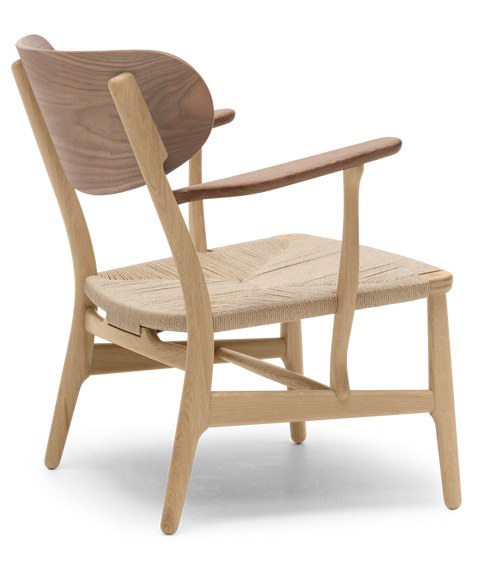 CH22 Lounge Chair Walnut / Oak - CARL HANSEN