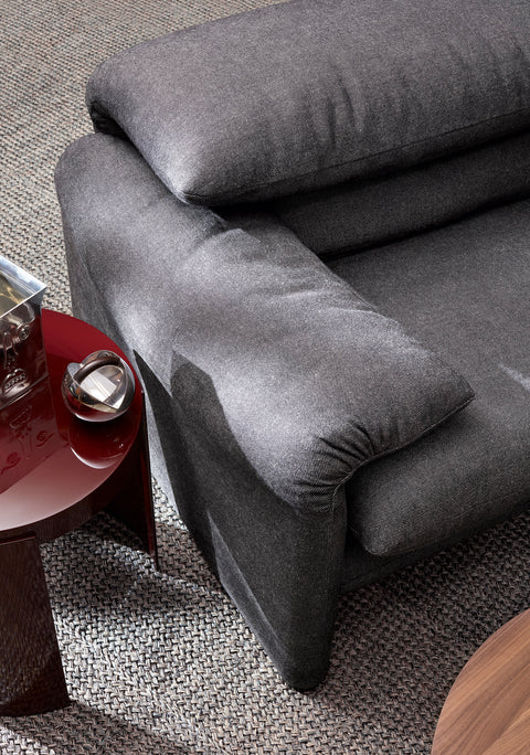 Maralunga 40 CASSINA – Ligne Brussels1