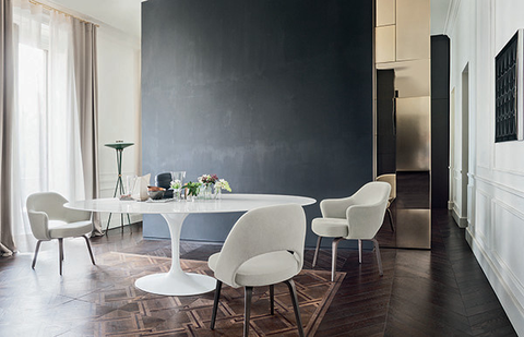 Saarinen Dining Table - KNOLL