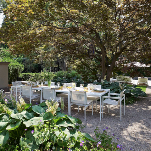 Outdoor Chairs - KNOLL